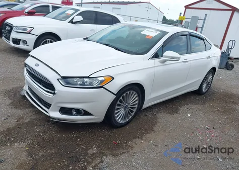 2014 Ford Fusion Titanium z USA, uszkodzony, nr VIN 3FA6P0K97ER361109